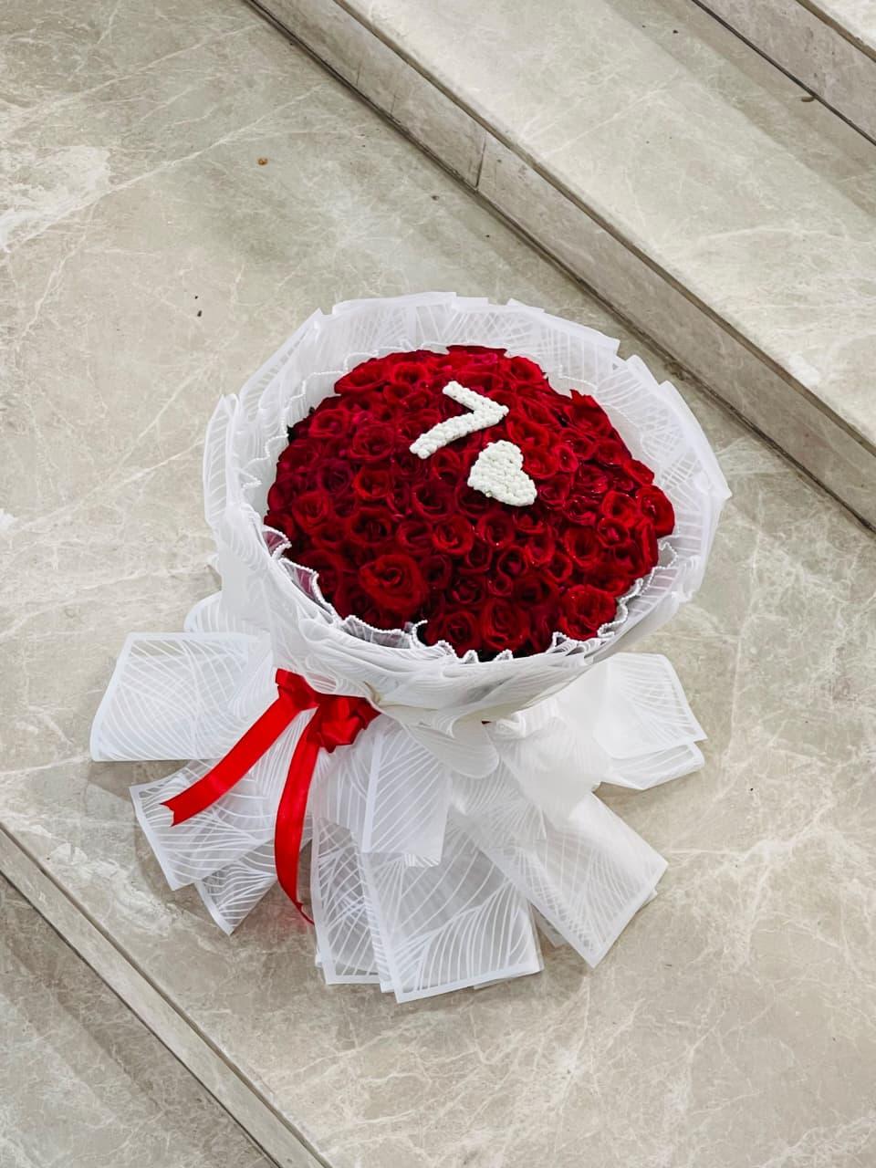 Royal Number & Heart Customized Red Rose Bouquet